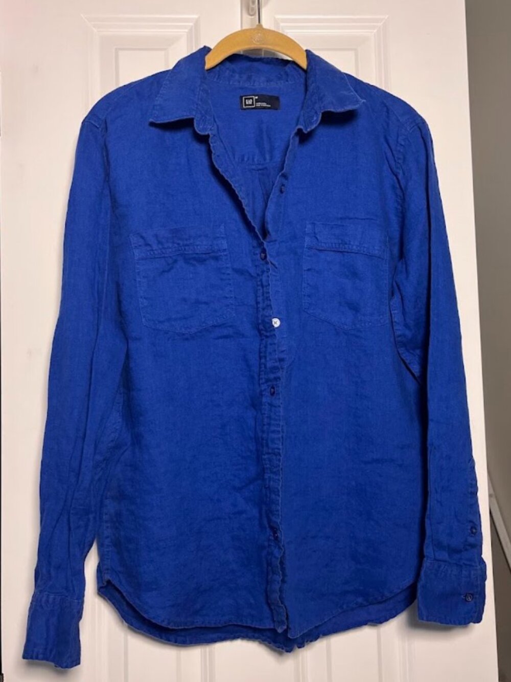 Gap Cobalt Royal Blue 100% Linen Boyfriend Button Down Shirt Medium Longsleeve